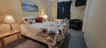 Decoración personalizada, muebles diferentes y escritorio 