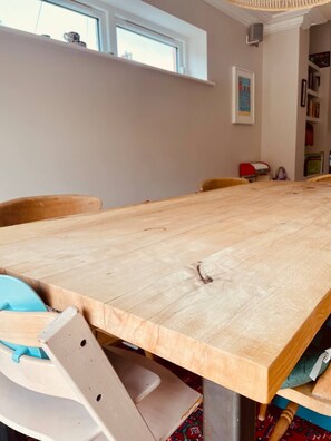 Basic House, Multiple Beds | Dining - Charming 3BD House in Dublin (Dublin)