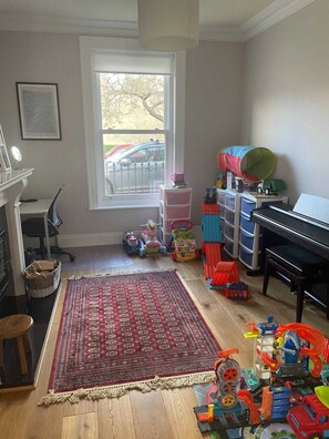 Basic House, Multiple Beds | Interior - Charming 3BD House in Dublin (Dublin)