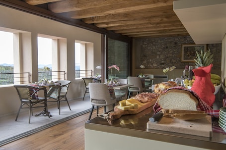 Desayuno completo incluido todos los días . Casa Valdo Country House