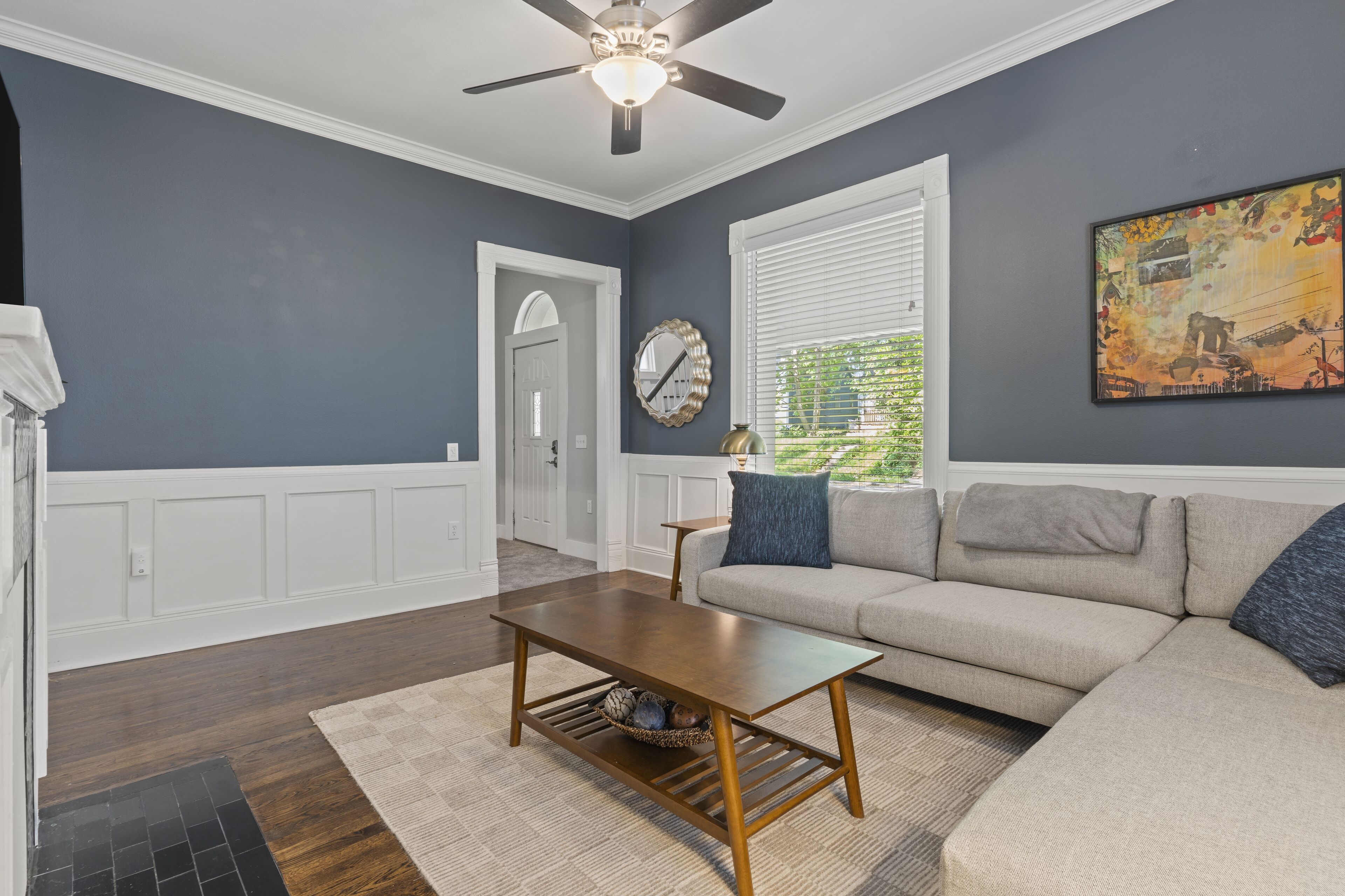 Spacious Upscale Retreat