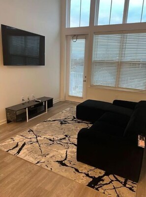 Living area - Richmond Luxury Suite Free parking Wi-fi (Midlothian)