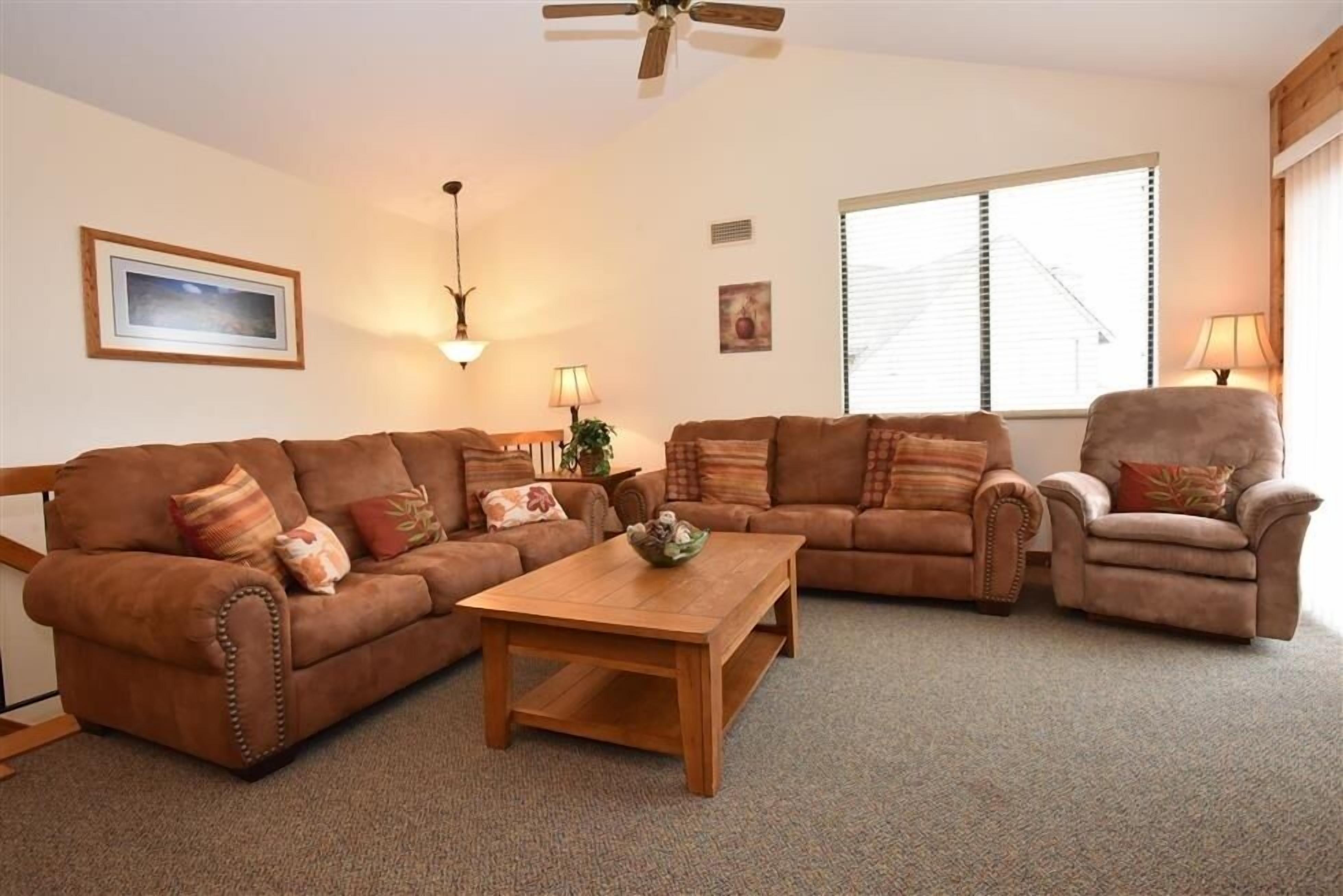 Seven Springs Sunridge 1 Bedroom Standard Condo, Deck With Mountain