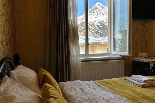 Comfort kamer, Meerdere bedden | Badkamer | Gratis toiletartikelen, pantoffels, handdoeken