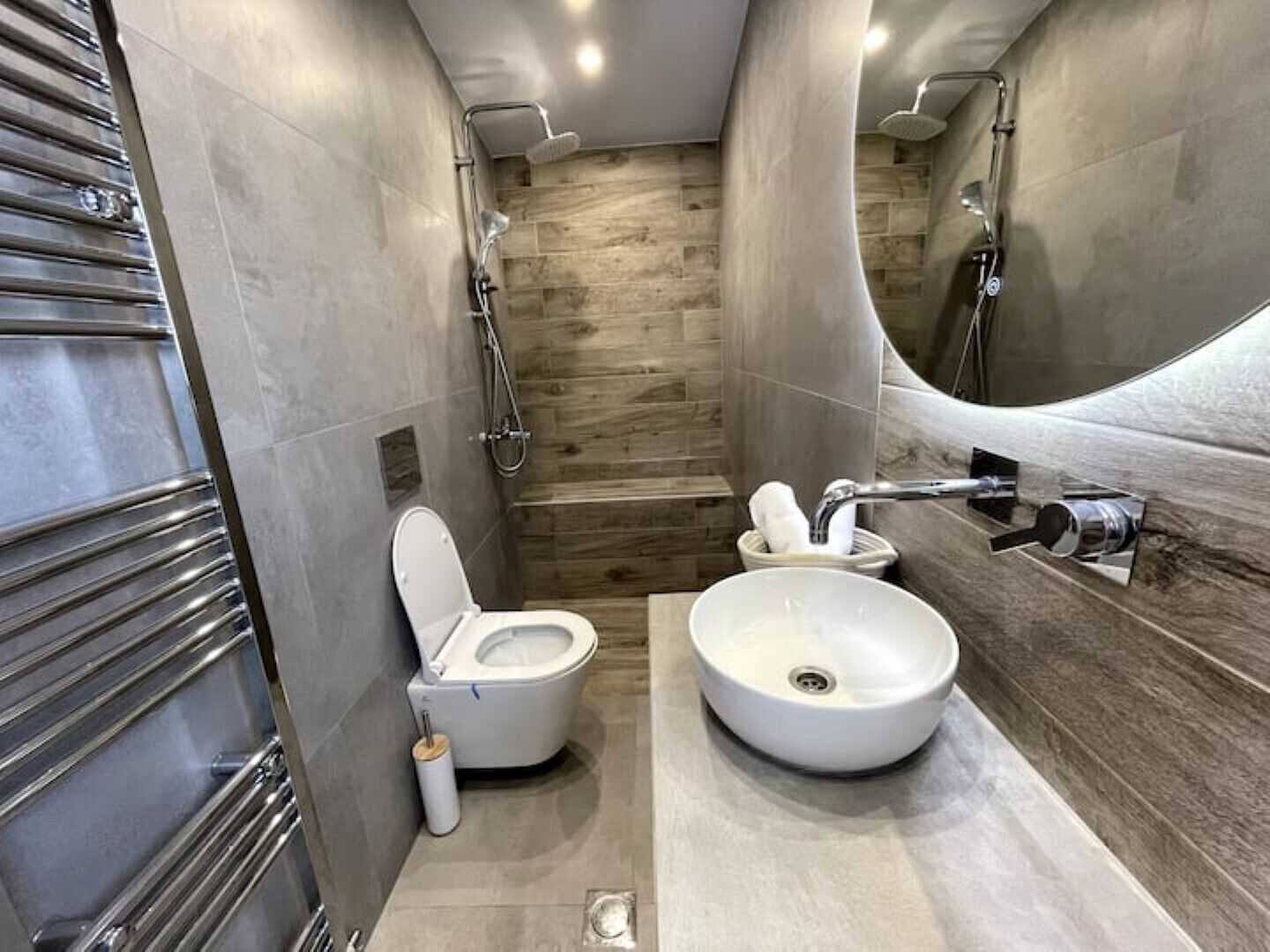 Breathtaking View Design Apartment