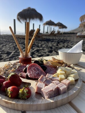 包每日全套早餐