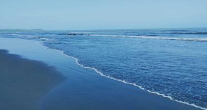 Espectacular Casa en Cartagena con Acceso Directo a la Playa