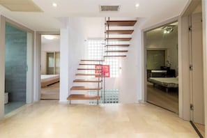 7 Schlafzimmer, WLAN