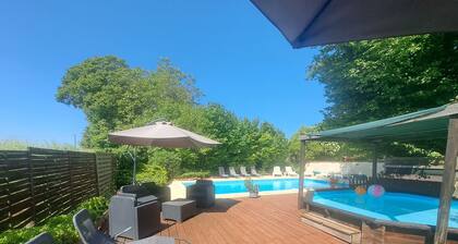 'Grenier' La Grange du Moulin -Just families - Fun for kids - Heated pool - wifi