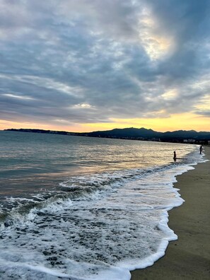 Beach nearby - Modern 2BR Golden Zone | Top Floor | Ocean View (Bucerias)