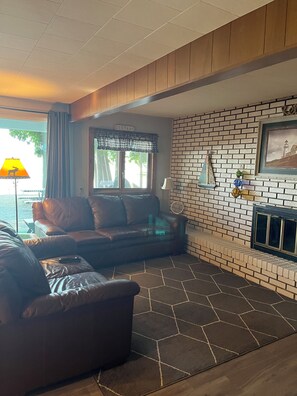 Smart-TV, Kamin
