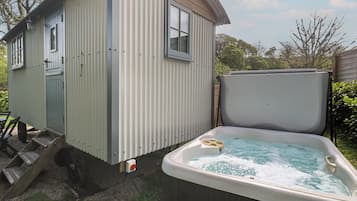 Casa de campo | Bañera de hidromasaje al aire libre