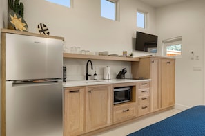 House | Private kitchen | Full-size fridge, microwave, stovetop, coffee/tea maker