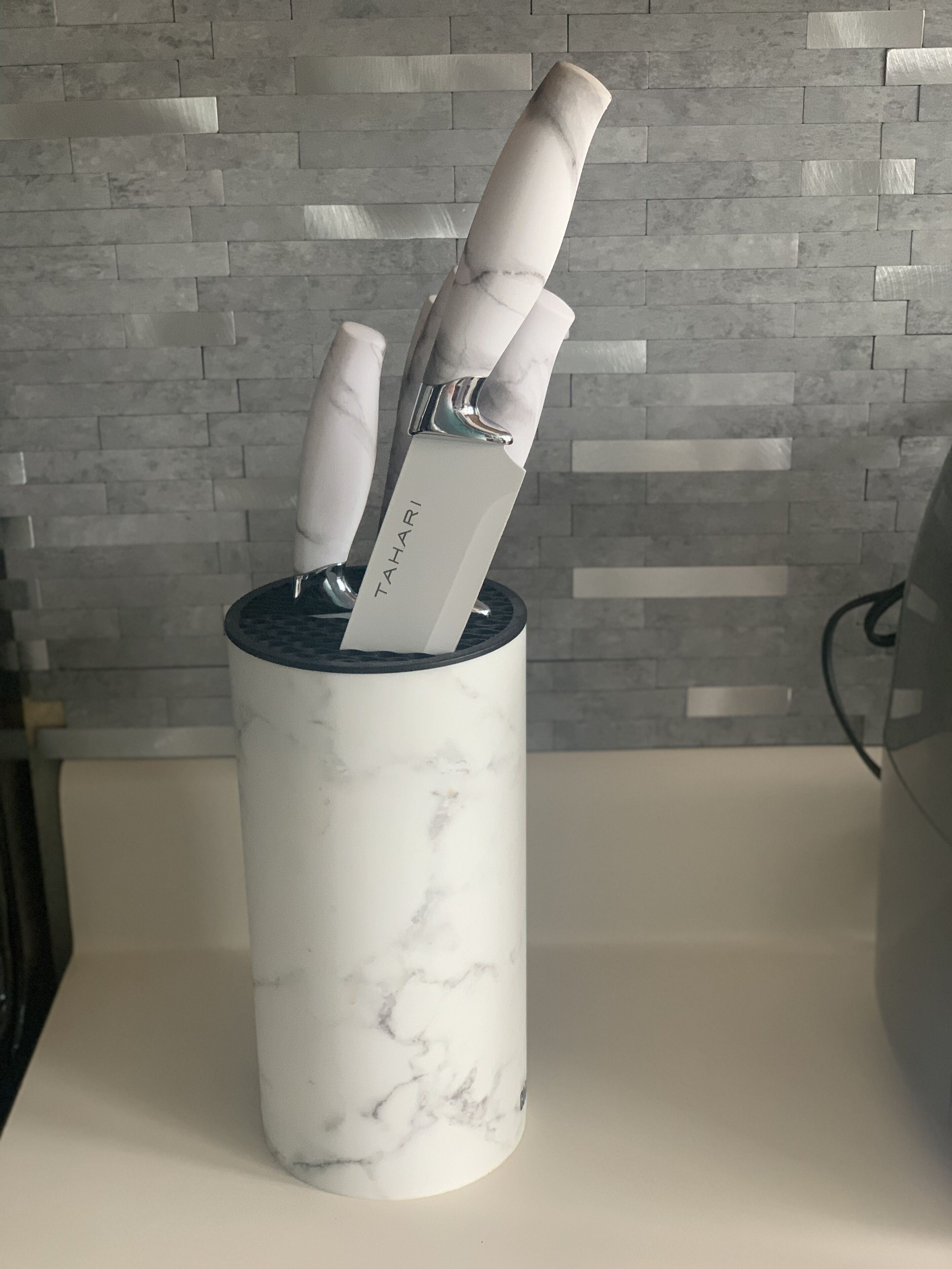 Beautiful 4BD RM Home Sleeps 12 w/Inground Pool Less Than 15Mins To Atl Airport