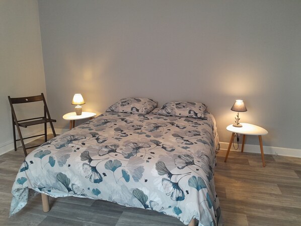 2 Schlafzimmer, Bügeleisen/Bügelbrett, Reisekinderbett, kostenloses WLAN