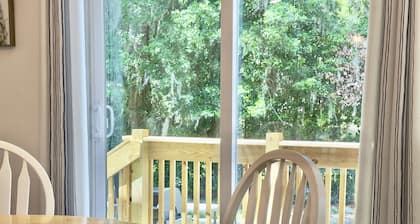 Pet Friendly Historic Downtown Bungalow with Fenced In Yard!