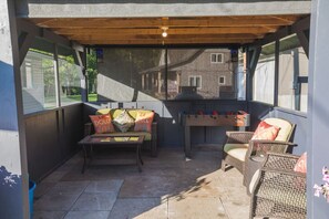 Property grounds - 2 Cottages Side-by-Side - Waterfront -Hot Tub-Pets (Gilmour)