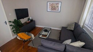 TV, bøker og PC-skjermer