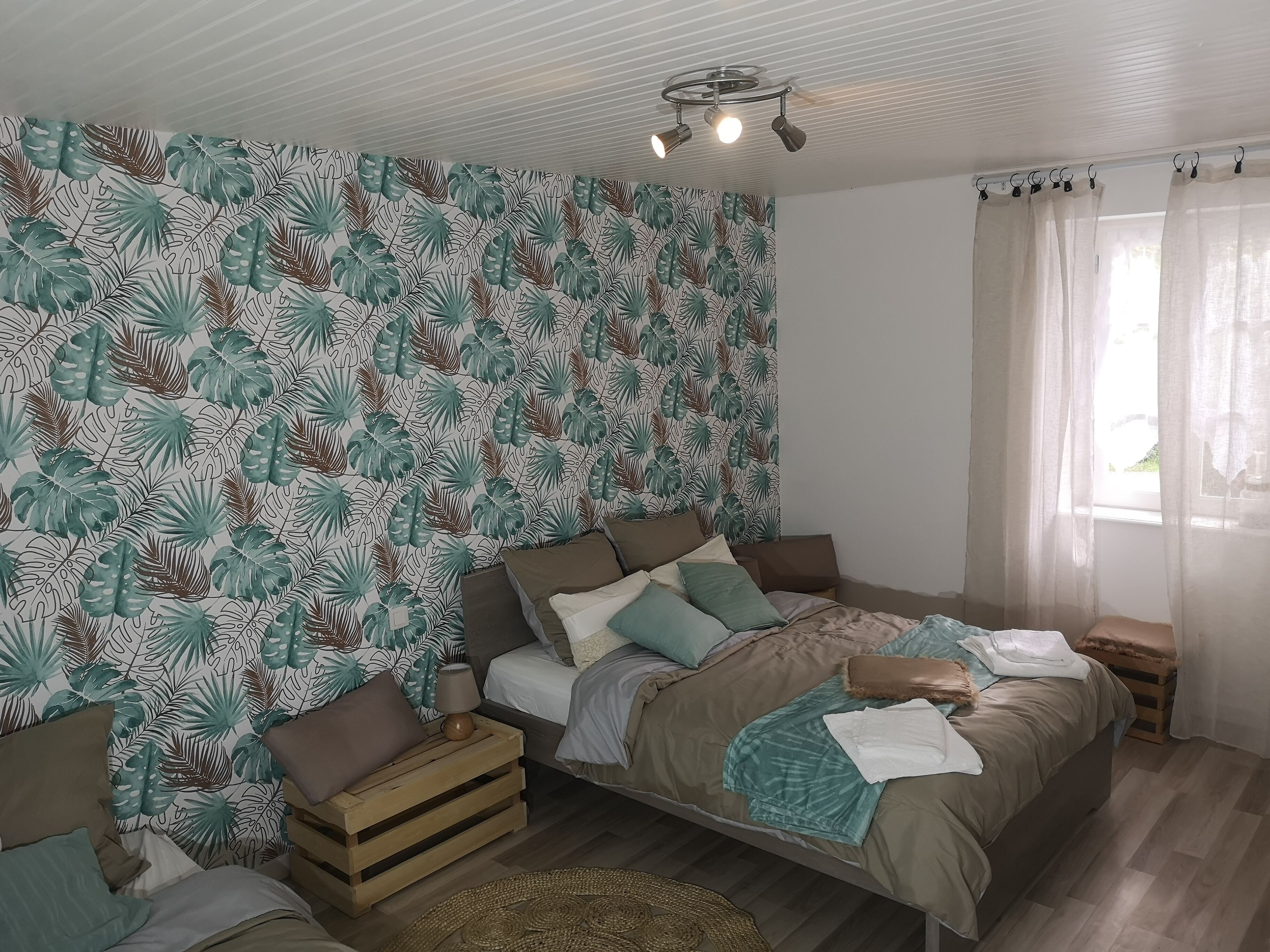 Propriété de Campagne Rénovée Avec Piscine, Calme, Nature, Randonnée