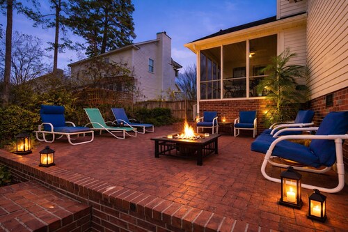 Relaxing home near Fort Liberty—ideal for families, military & professionals