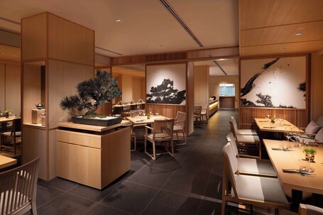 DoubleTree by Hilton Kyoto Higashiyama - Image 47