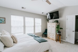 3 Schlafzimmer, Bügeleisen/Bügelbrett, WLAN, Bettwäsche