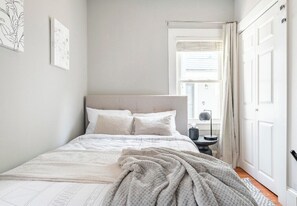 3 chambres, bureau, fer et planche à repasser, Wi-Fi gratuit