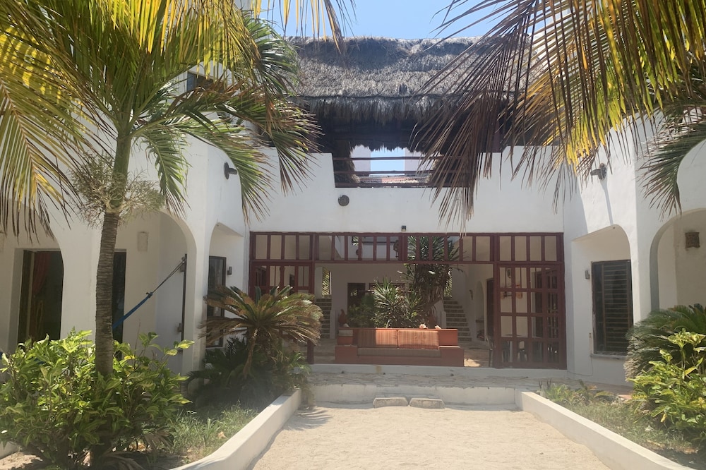 Large Two bedroom Beach home-close to town