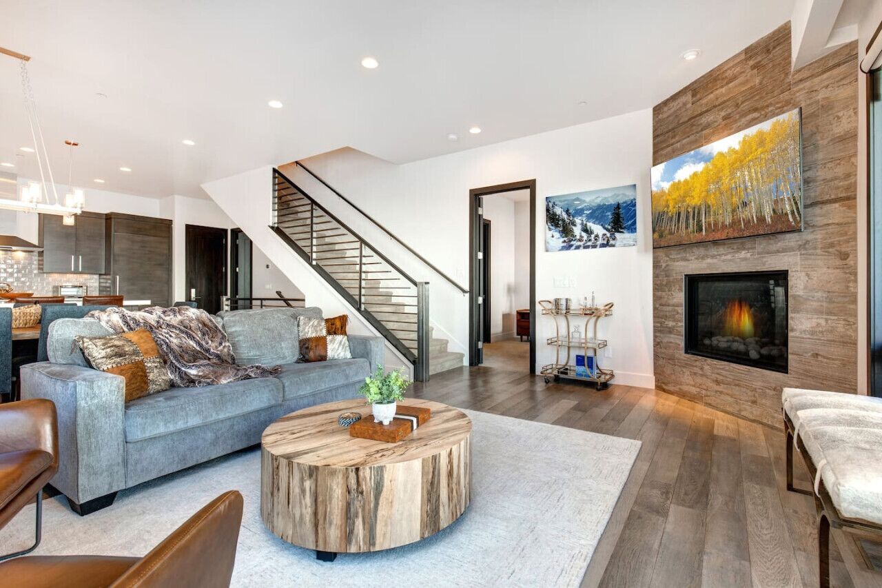 スマートテレビ、暖炉