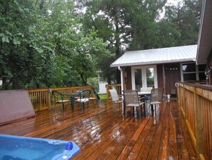 Outdoor dining - Scallop Hut - Old Homosassa (Homosassa)