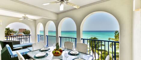 تناول الطعام بالخارج