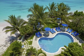 Pool - #403 Oceanview beachfront Maxwell Beach Villas (Christ Church)