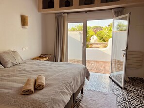 7 camere, culla da viaggio, Wi-Fi gratuito, lenzuola