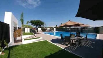 Utomhuspool