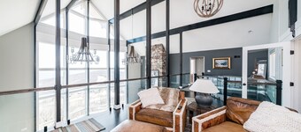 Insane Mountain Views - New Listing