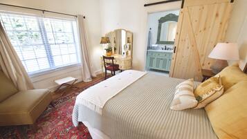 2 bedrooms, WiFi, bed sheets, wheelchair access