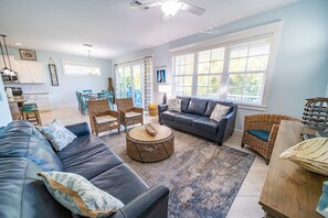 Televisión, videojuegos, futbolito