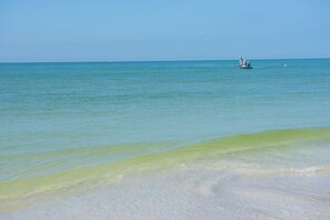 On the beach - Beach Front Home with Direct Access to Beach and Beautiful Sunset Views (Anna Maria)