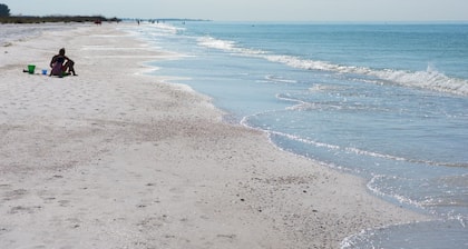 Beach Front Home with Direct Access to Beach and Beautiful Sunset Views