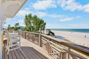 Property grounds - Direct Beachfront Home, Steps to the Sand! Private Pool, Amenities for All! (Anna Maria)