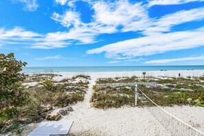 Accommodatie ligt op het strand