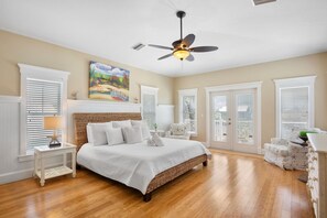 6 Schlafzimmer, Bügeleisen/Bügelbrett, kostenloses WLAN, Bettwäsche