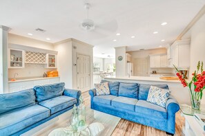 Smart TV, table tennis, offices