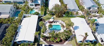 Duplex on North End of Anna Maria Island! With Pool and Grill