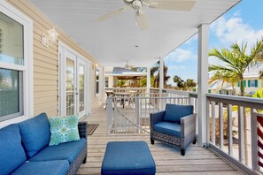 Terrace/patio - Coastal Retreat with Beach Views, Pool and Serene Outdoor (Anna Maria)