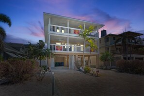 Exterior - Coastal Retreat with Beach Views, Pool and Serene Outdoor (Anna Maria)
