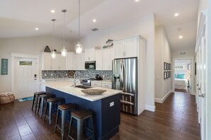 Fridge, microwave, oven, stovetop - Large Private Duplex, Heated Pool and Spa! (Holmes Beach)