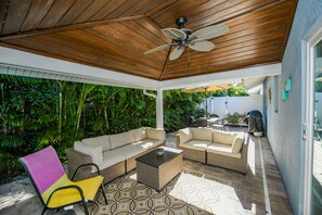 Terrace/patio - AMI Home with Heated Pool! 6 Minute Walk to Beach! - Egrets Nest (Holmes Beach)