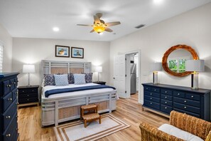 3 bedrooms, iron/ironing board, free WiFi, bed sheets - AMI Home with Heated Pool and Gas Grill! 1 Minute Walk to the Beach! (Holmes Beach)