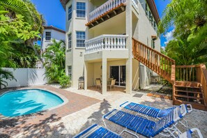Terrace/patio - Vacation Home with Private Pool and Ping Pong Table! Short Walk to Beach! (Holmes Beach)